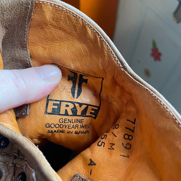 FRYE ,Brown Studded Leather Boots wonderful condition, made in SPAIN . - Picture 5 of 12